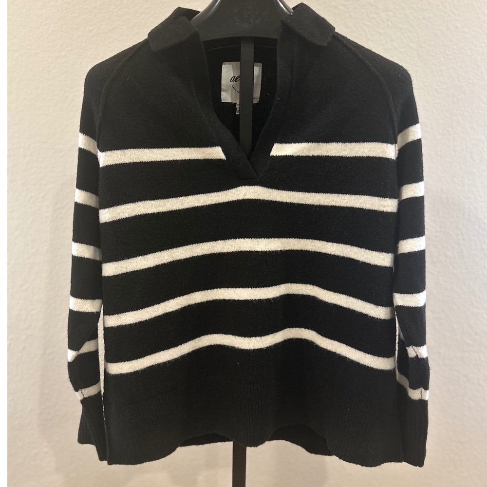 NWT Aerie Black White Stripe Collared V Neck Sweater‎ XS TP Cozy Casual